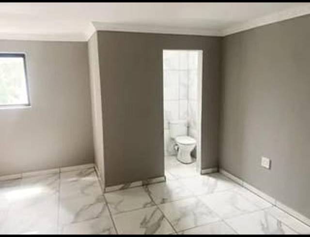 1 BEDROOM PROPERTY TO RENT IN PRESIDENT PARK